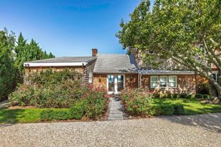 33 Oakhurst Rd - Photo 1 of 1