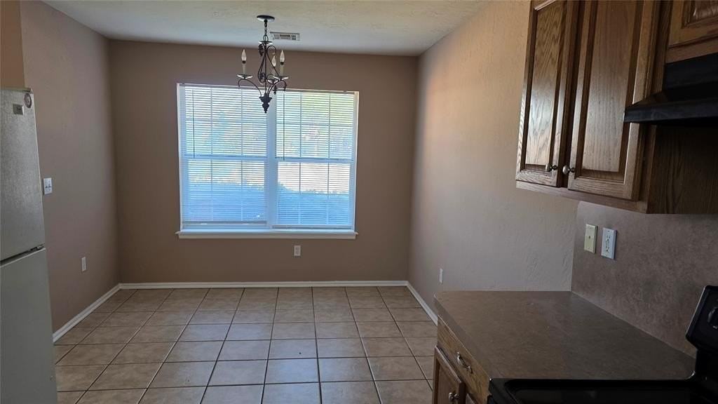 847 Rambling Oaks Dr - Photo 4 of 33