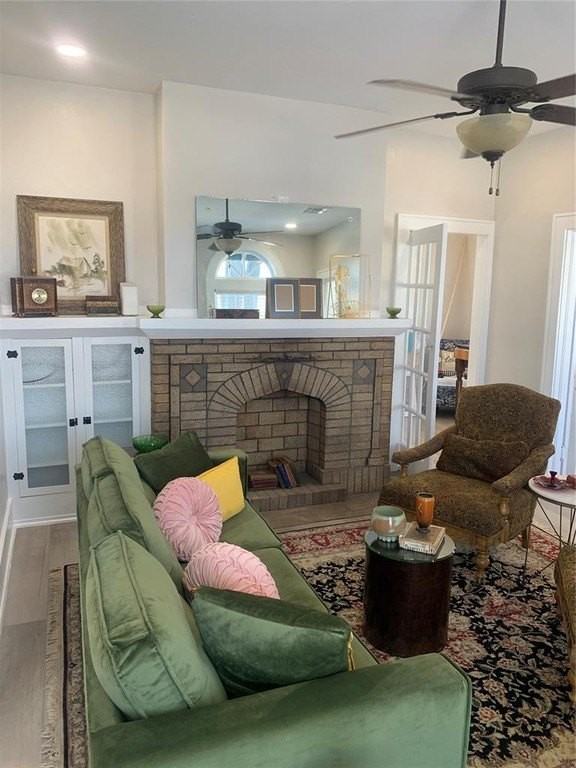 3208 Nw 16th St - Photo 5 of 21