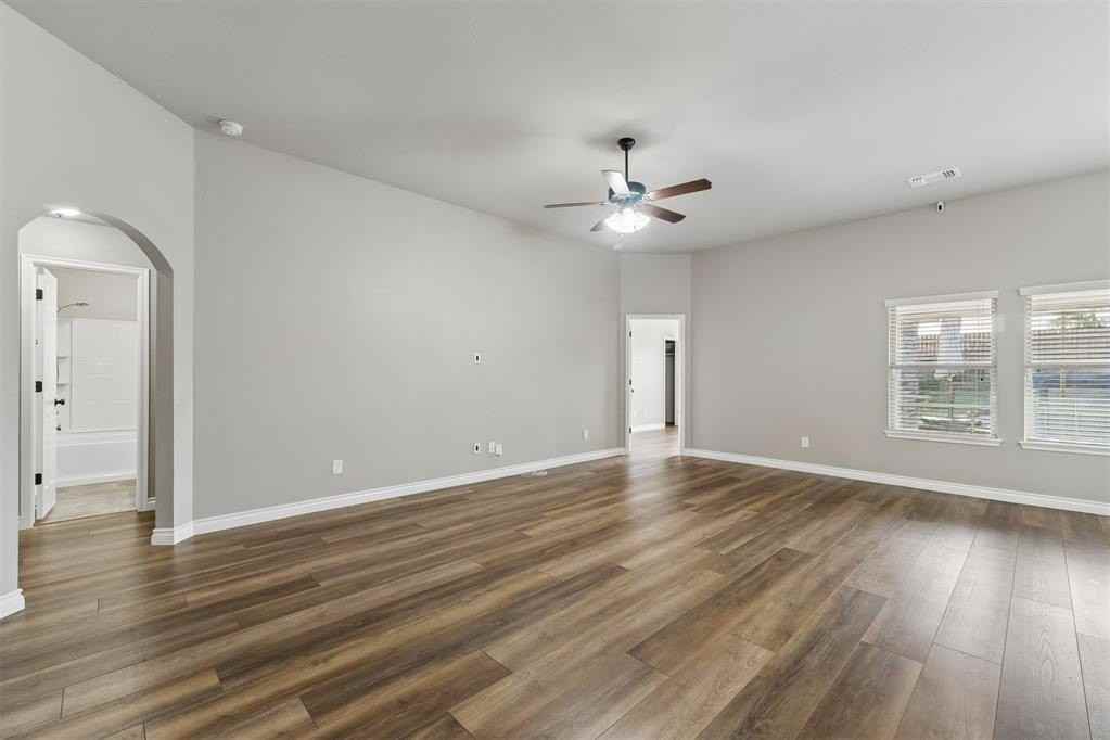 15521 Boulder Dr - Photo 6 of 45