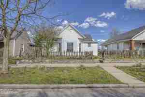 featured image of 2115 Byers Ave