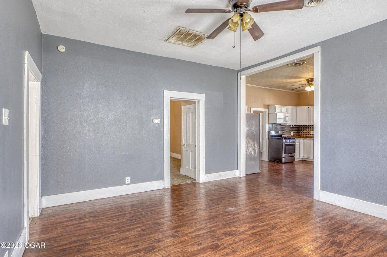 2115 Byers Ave - Photo 2 of 20