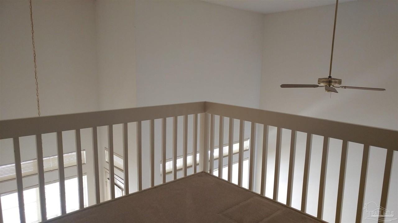 601 E Burgess Rd #J6 - Photo 5 of 6