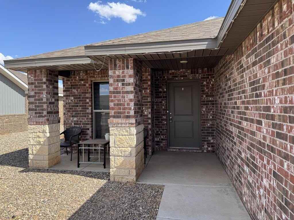 6812 Pioneer Rd - Photo 2 of 18