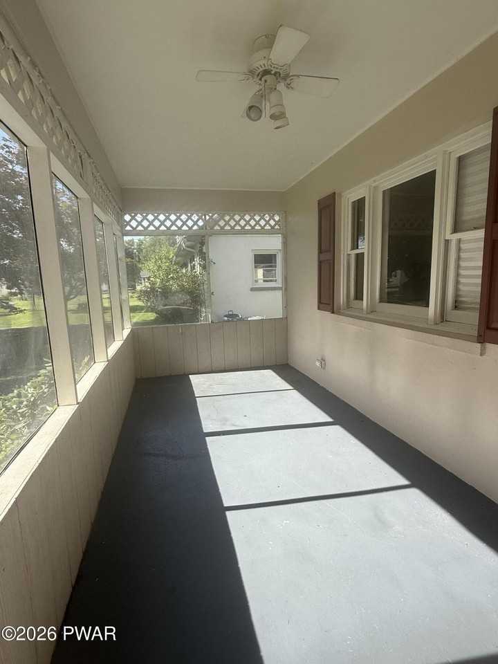 1 Dervend Cir - Photo 3 of 18
