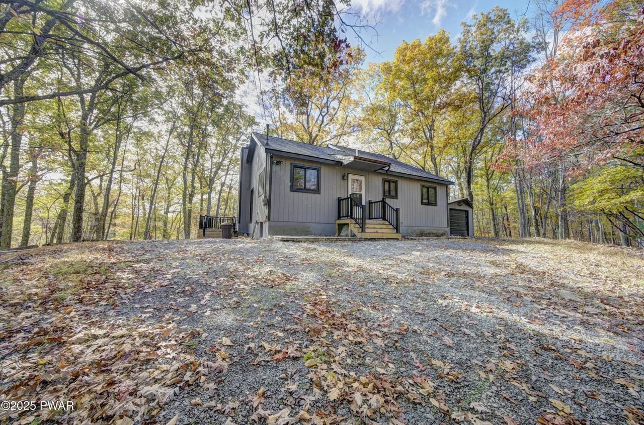 113 Acorn Ct - Photo 2 of 35