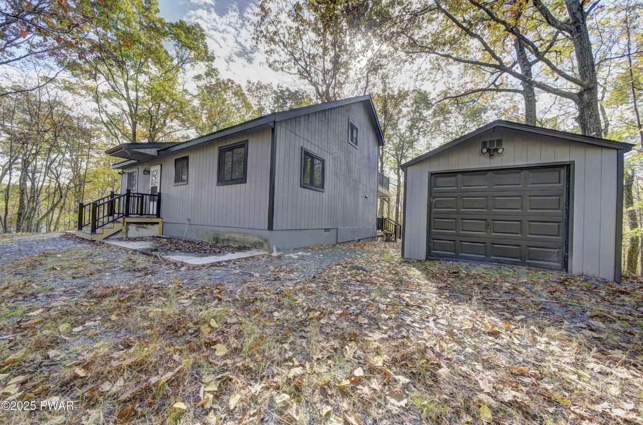113 Acorn Ct - Photo 3 of 35