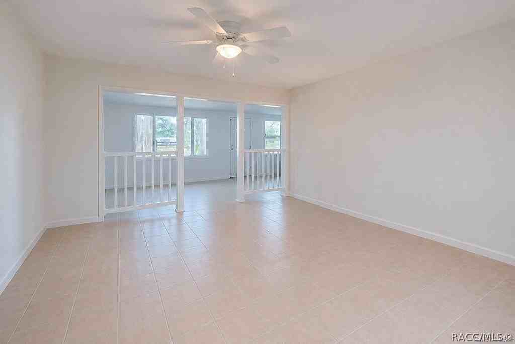 426 Ella Ave - Photo 6 of 28