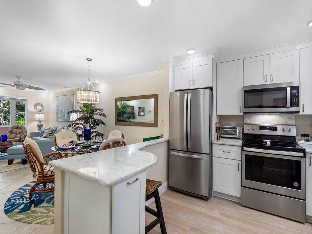 800 Coquina Ln #205 - Photo 7 of 32