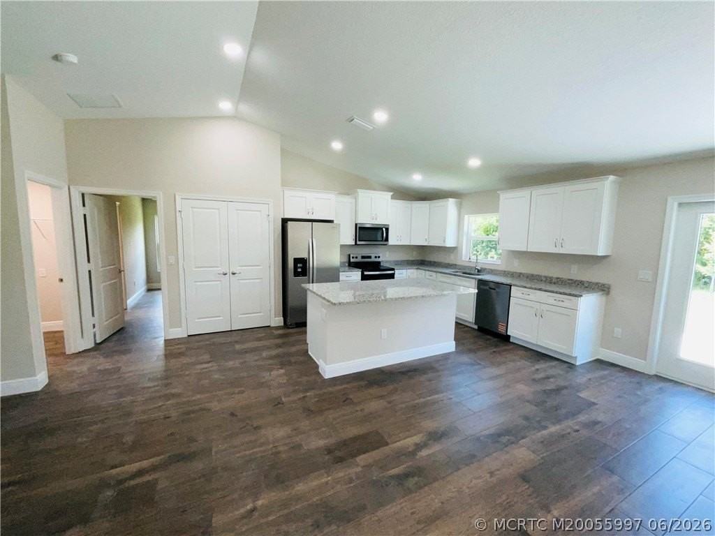 7008 Salerno Rd - Photo 4 of 10