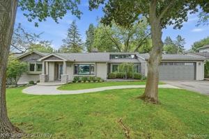 featured image of 2152 Shankin Dr