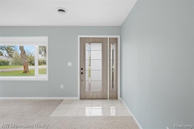 2152 Shankin Dr - Photo 4 of 34