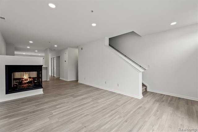3094 Camden Dr - Photo 3 of 18