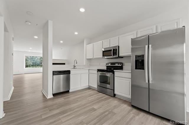 3094 Camden Dr - Photo 4 of 18