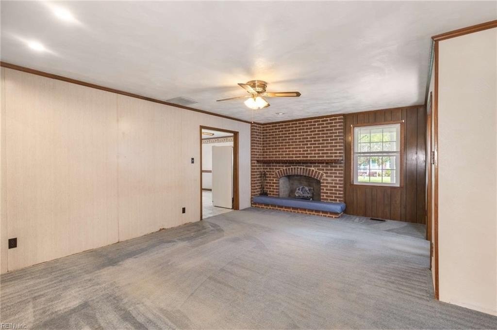 512 Winwood Dr - Photo 4 of 10