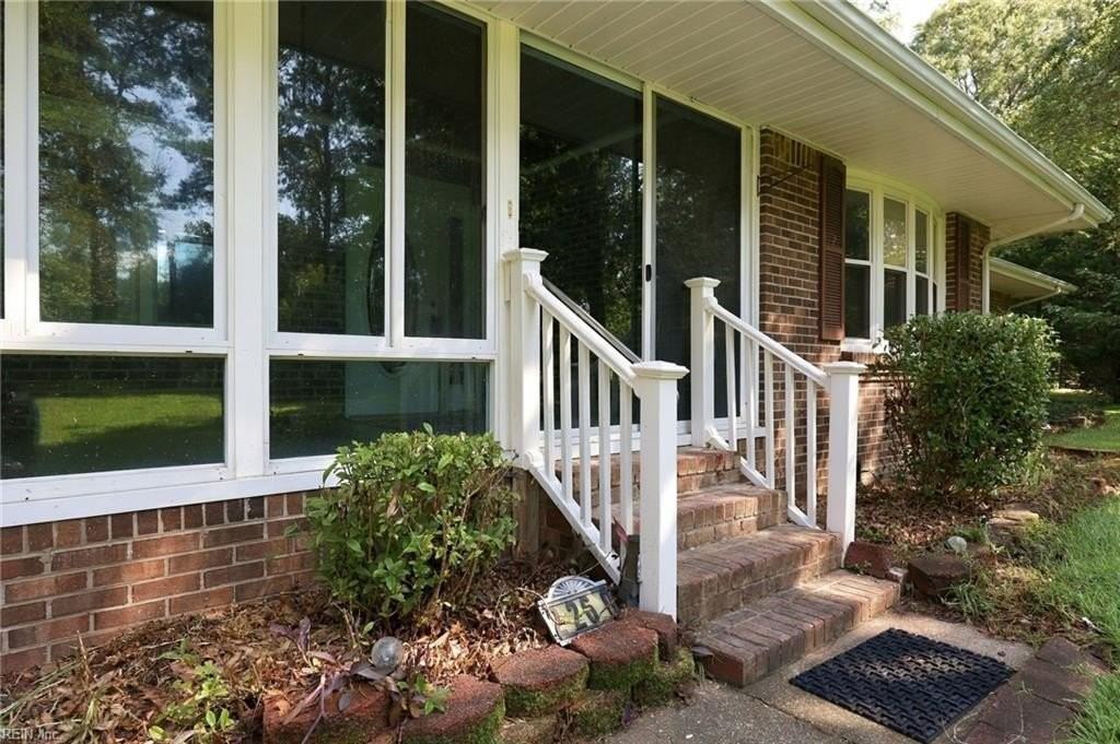 2260 Indian River Rd - Photo 3 of 46