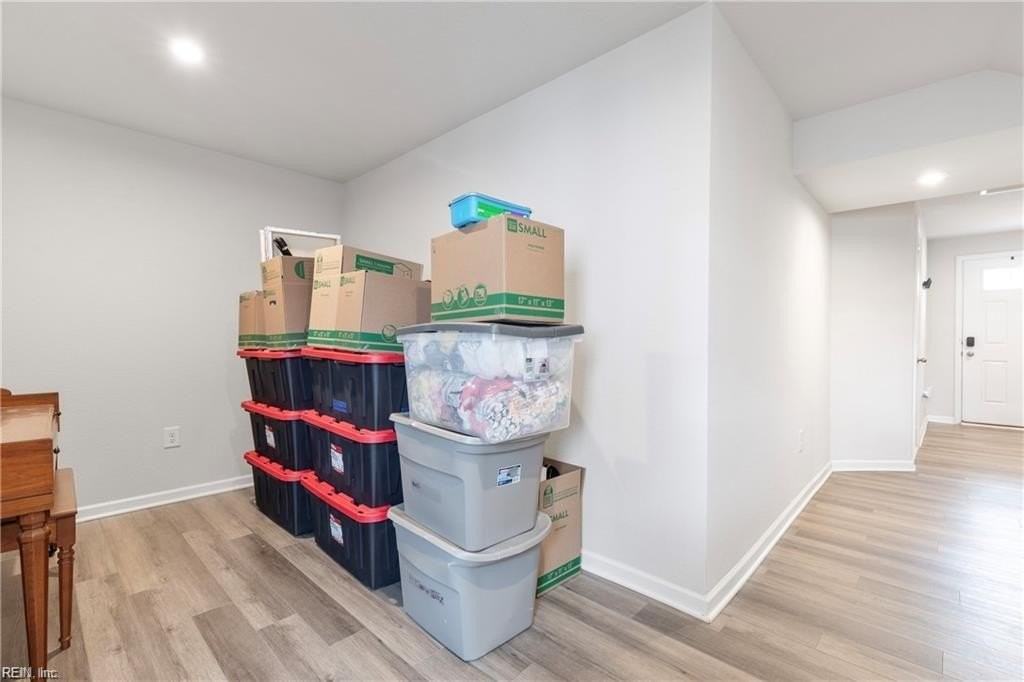 41 Cecelia Way - Photo 3 of 24