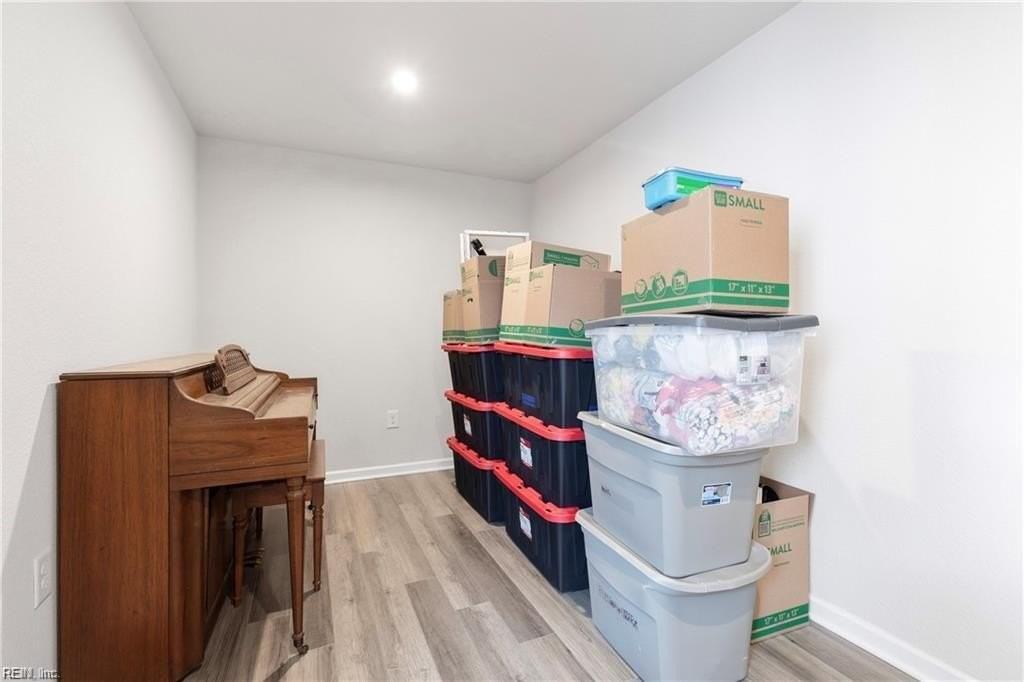 41 Cecelia Way - Photo 4 of 24