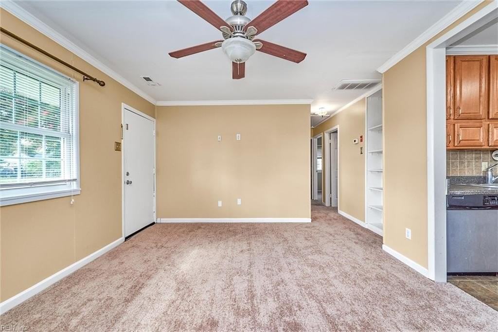 2015 Kensington Dr - Photo 2 of 15