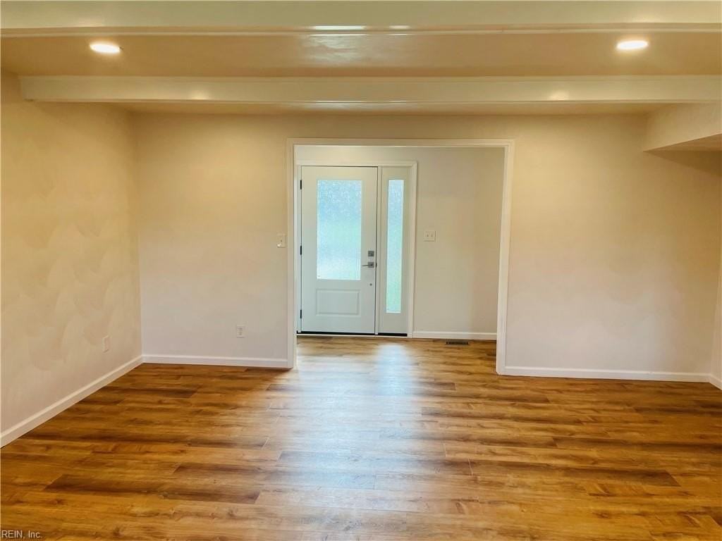 2229 Rock Creek Dr - Photo 5 of 23