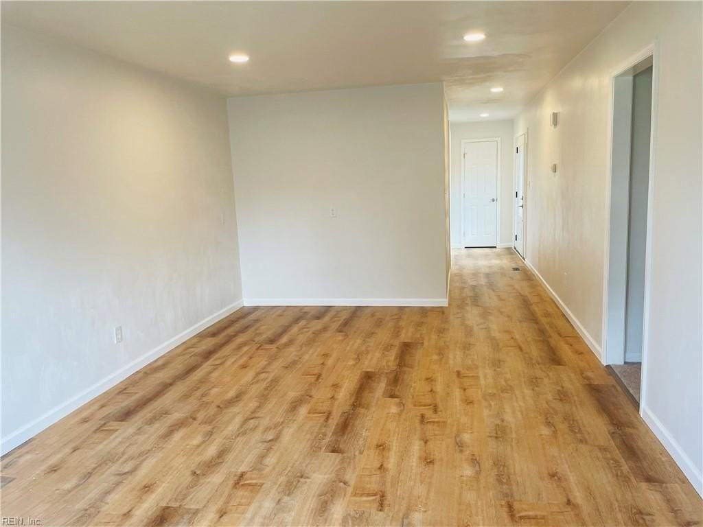 2229 Rock Creek Dr - Photo 6 of 23