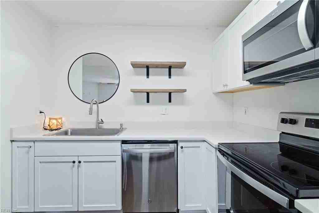 1765 Kitimal Dr - Photo 7 of 12