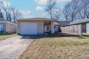 featured image of 4421 Smokey Lake Dr