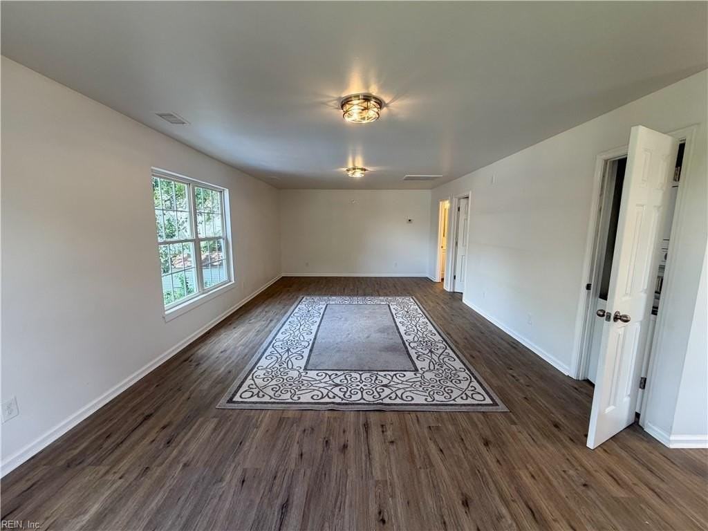 802 Decatur St - Photo 4 of 17