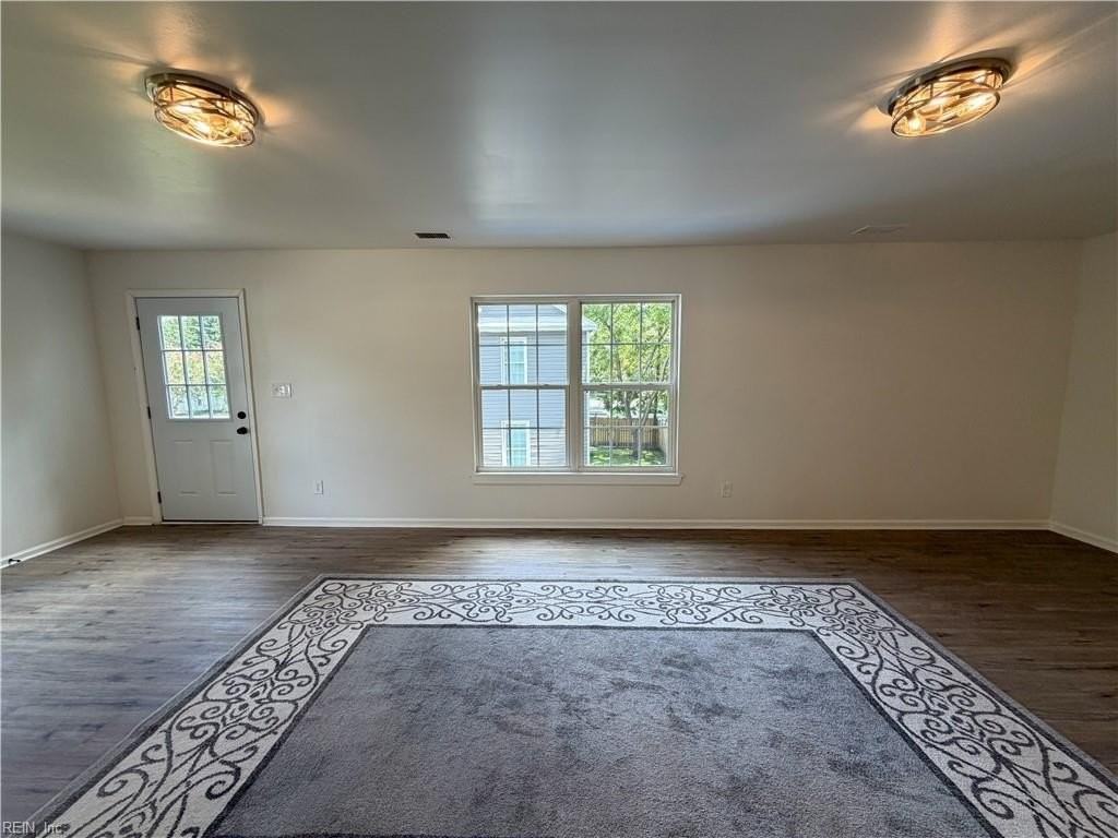 802 Decatur St - Photo 6 of 17
