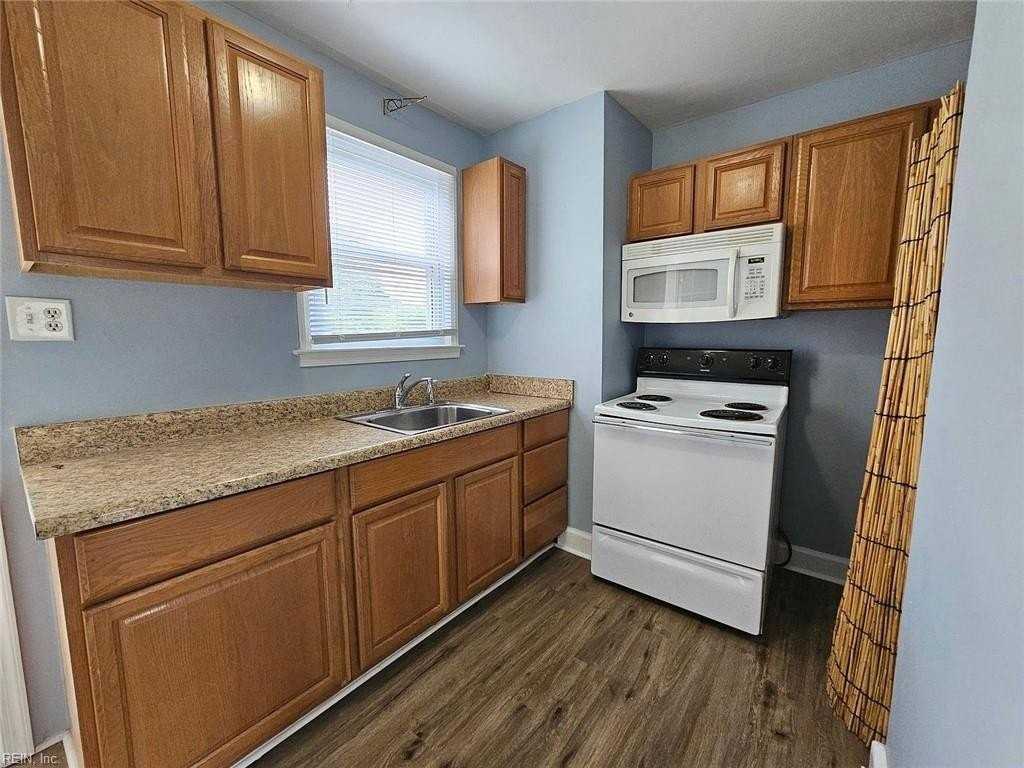 1855 E Ocean View Ave #3 - Photo 5 of 14