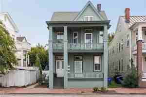featured image of 437 Dinwiddie St #A