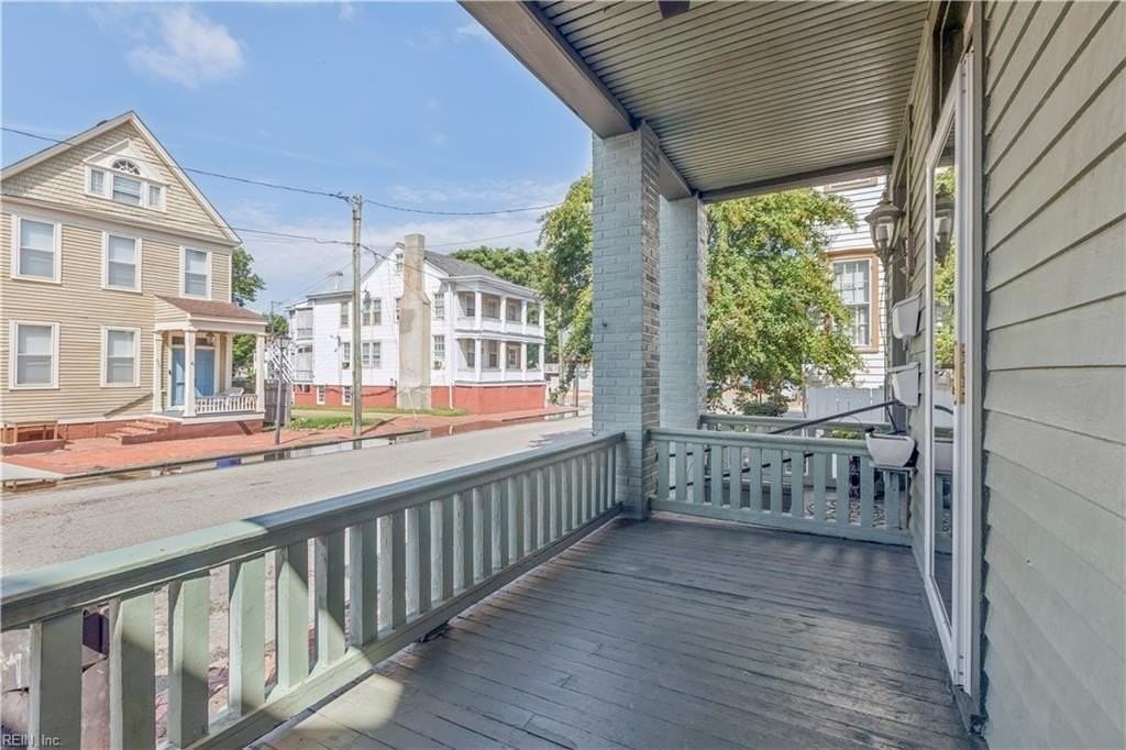 437 Dinwiddie St #A - Photo 7 of 29