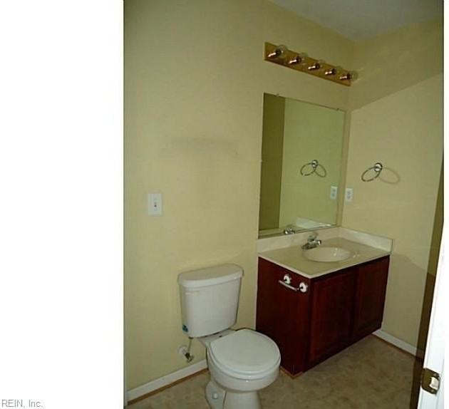 2302 Westgate Cir - Photo 6 of 9