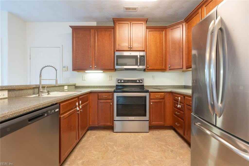 5111 Moreland St #146 - Photo 3 of 50