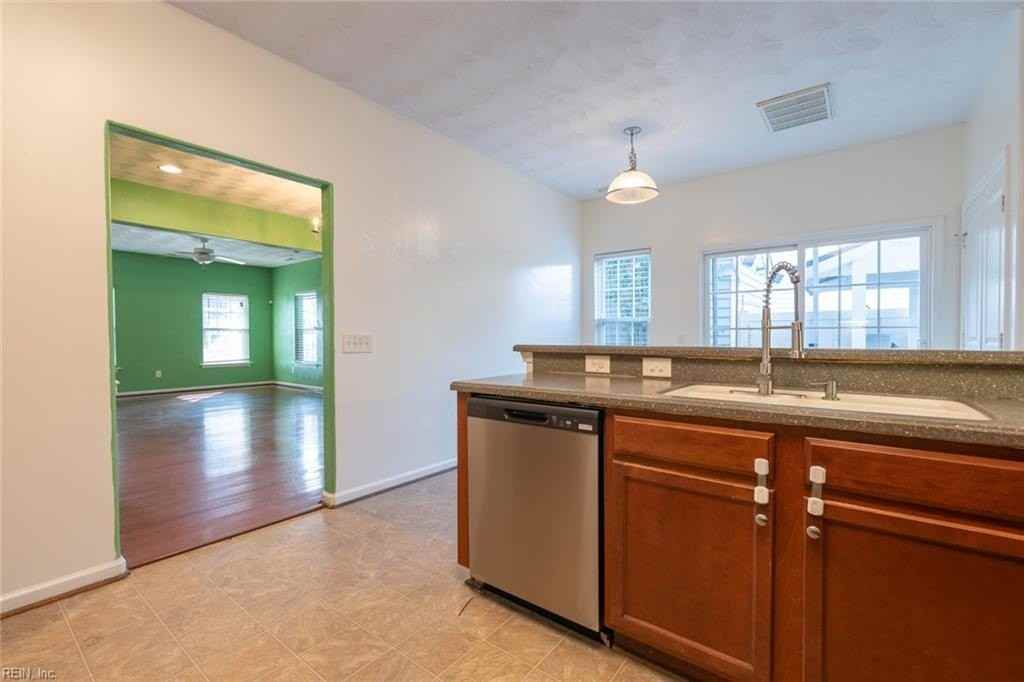 5111 Moreland St #146 - Photo 7 of 41
