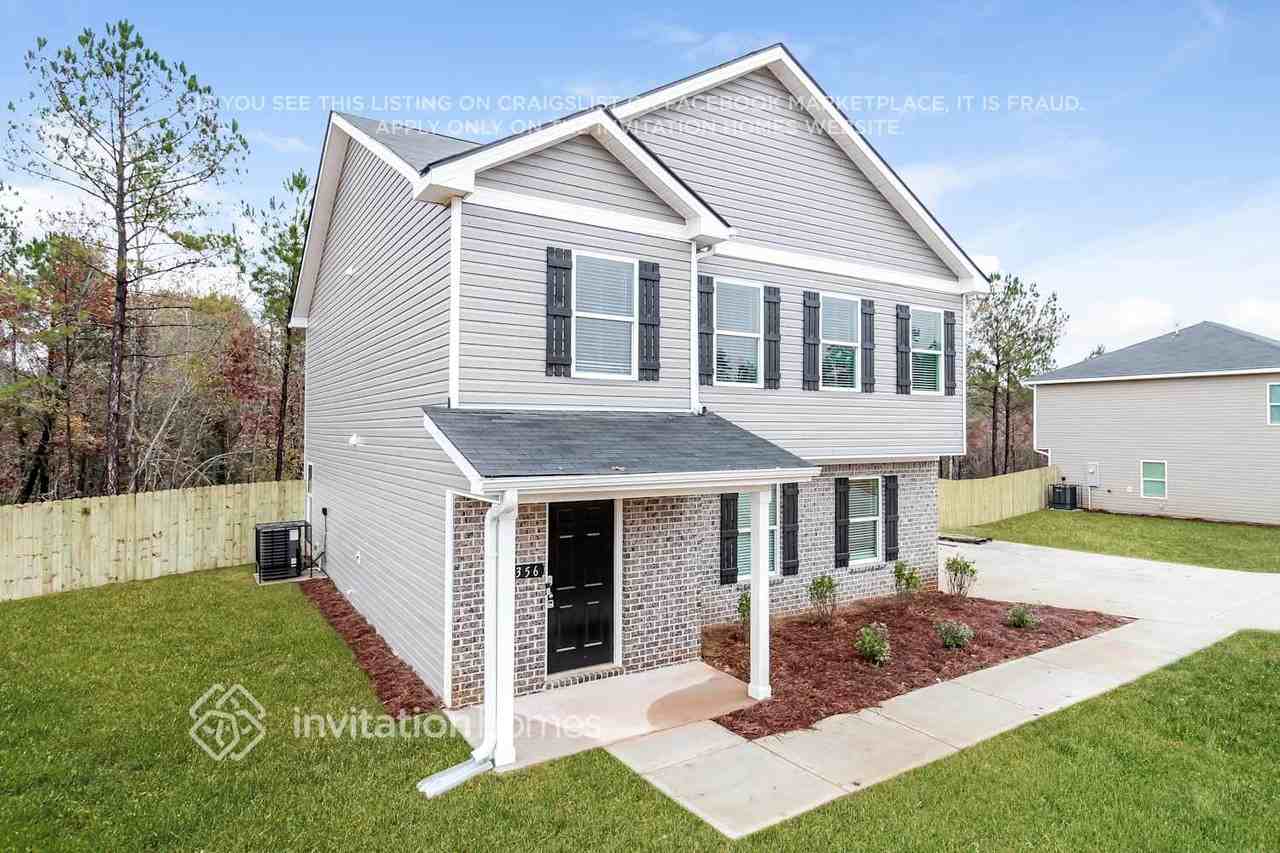 356 Amelia Ln - Photo 2 of 19
