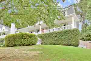 featured image of 124 Ardmore Pl