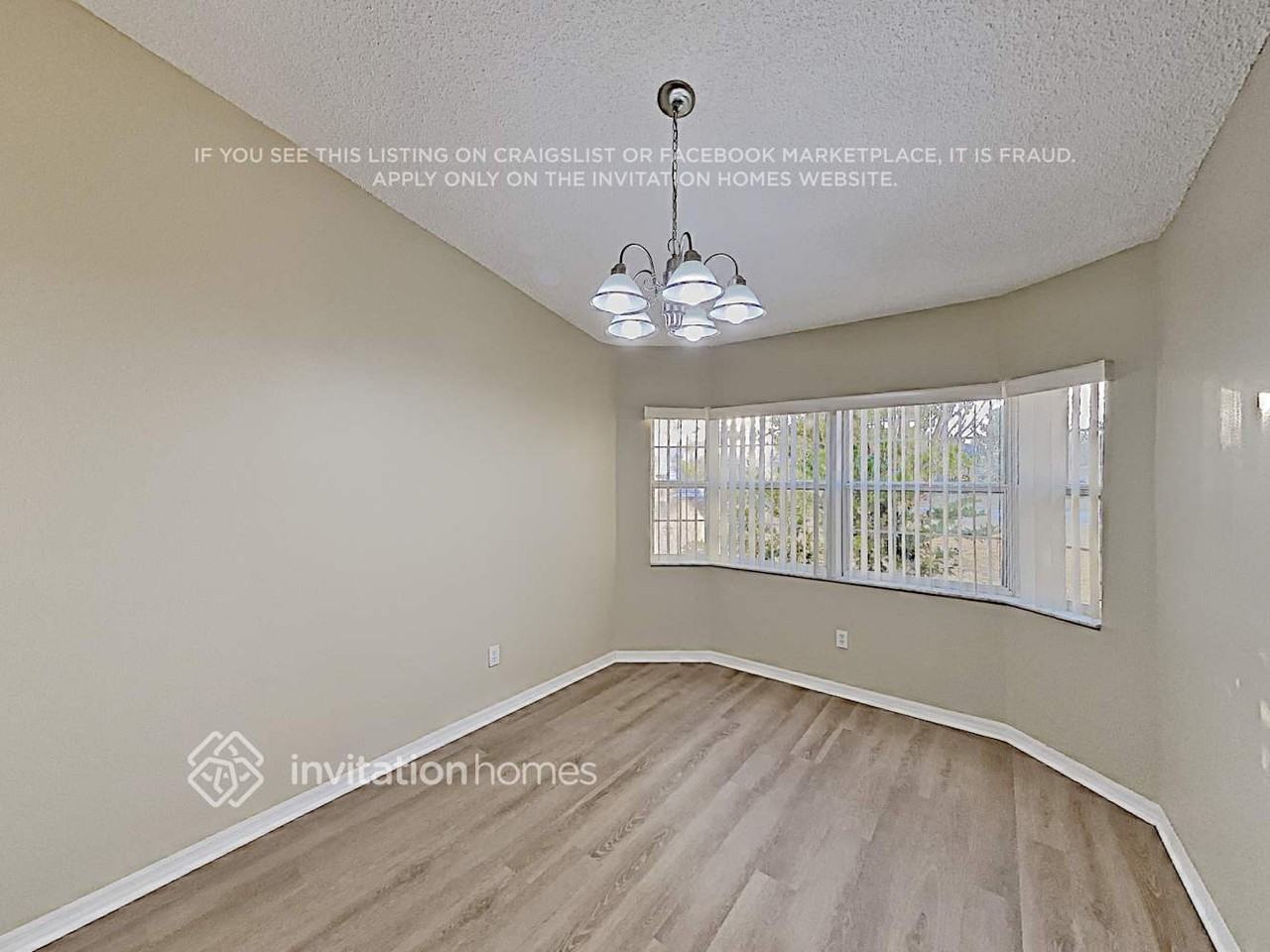 1669 Templewood Ave - Photo 5 of 16