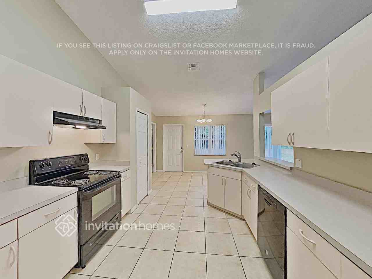 1669 Templewood Ave - Photo 6 of 16