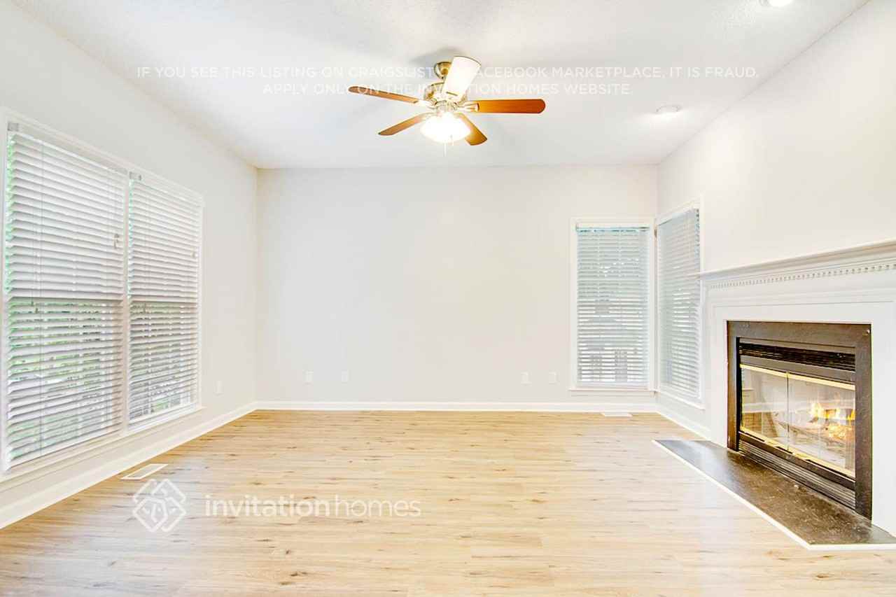 5509 Bridford Pl - Photo 3 of 28