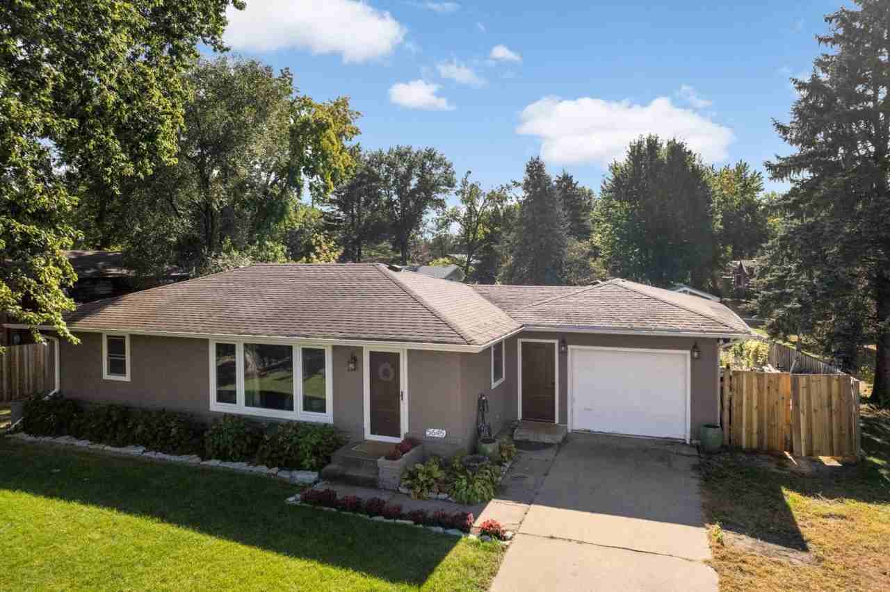 5645 141st St N - Photo 5 of 47