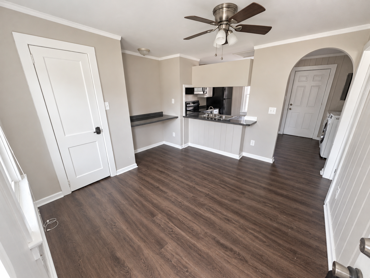 222 Richlands AvenueApt 3 #3 - Photo 2 of 9