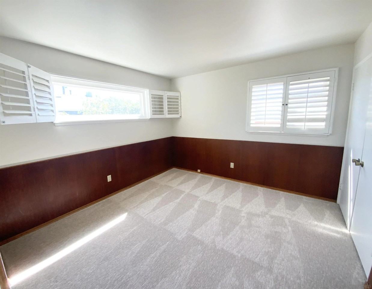 170 Acacia Way - Photo 3 of 17