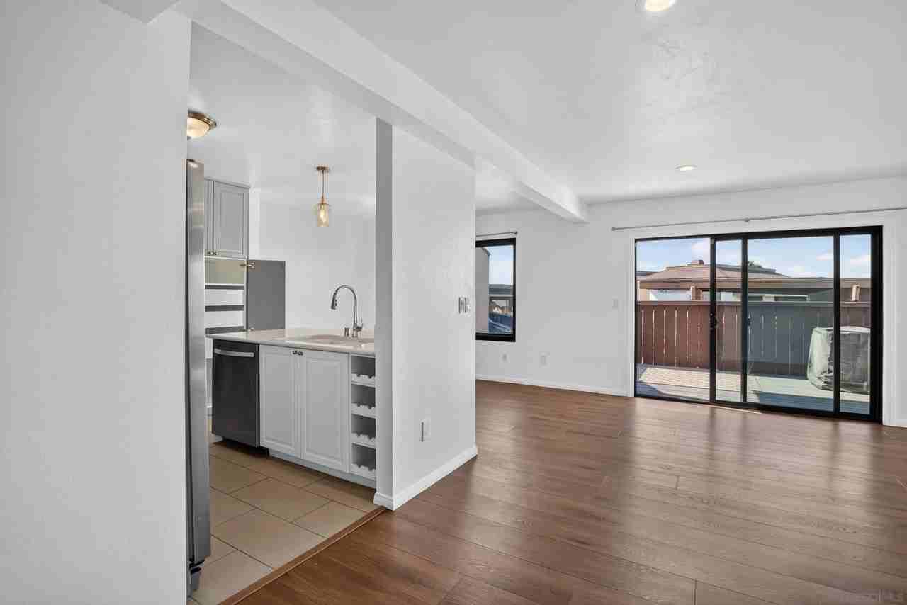 3837 Leland St - Photo 6 of 29