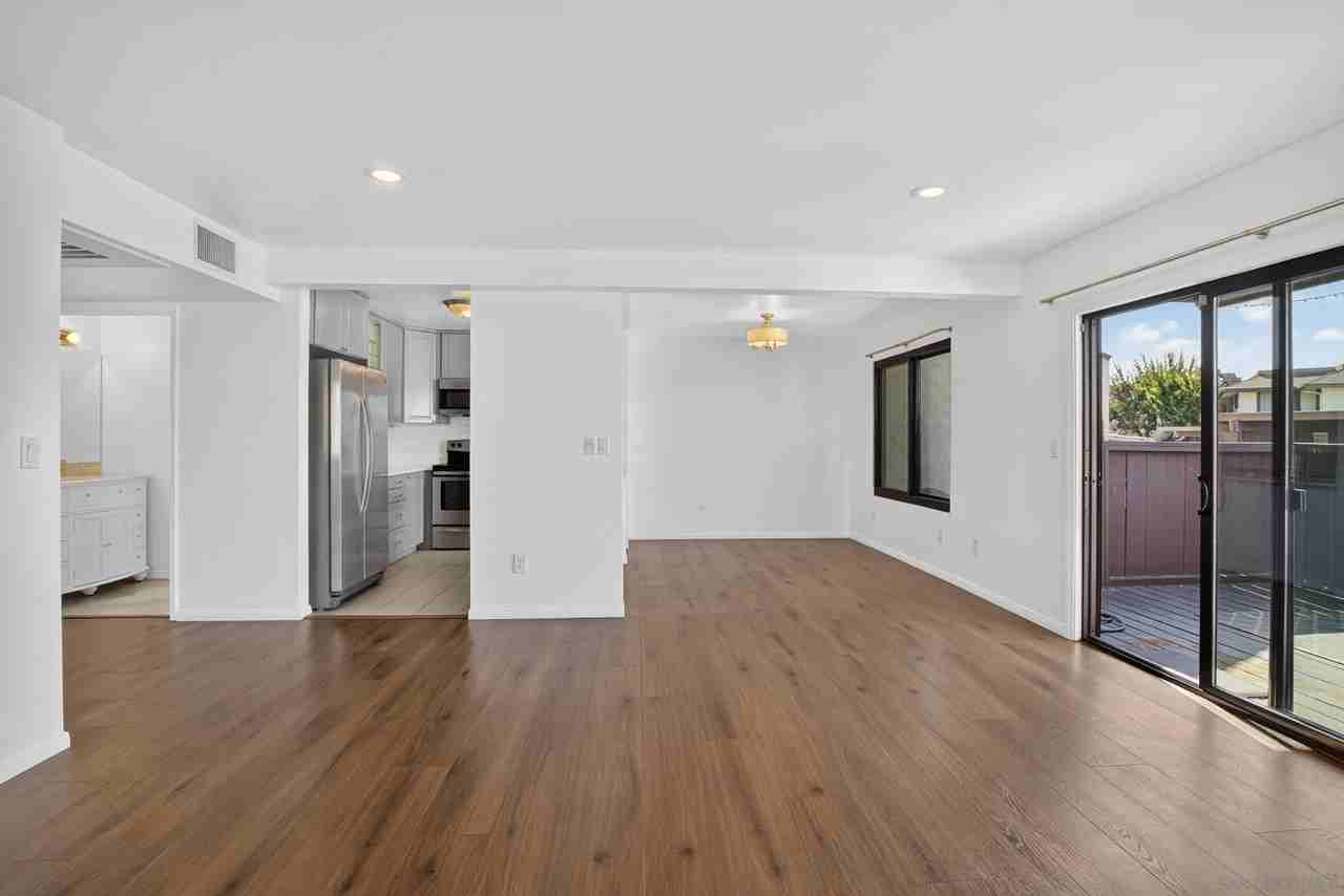 3837 Leland St - Photo 7 of 29
