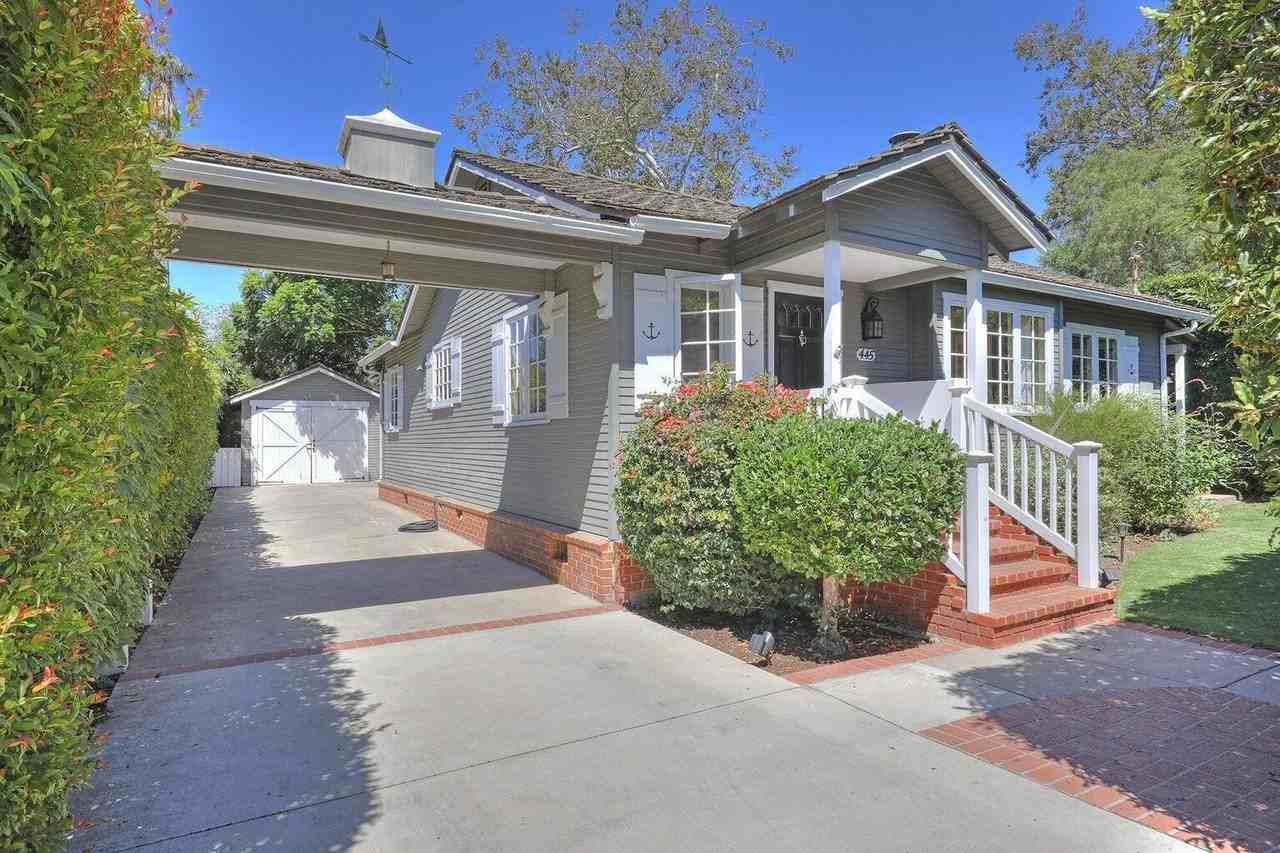 445 Lemon Grove Ln