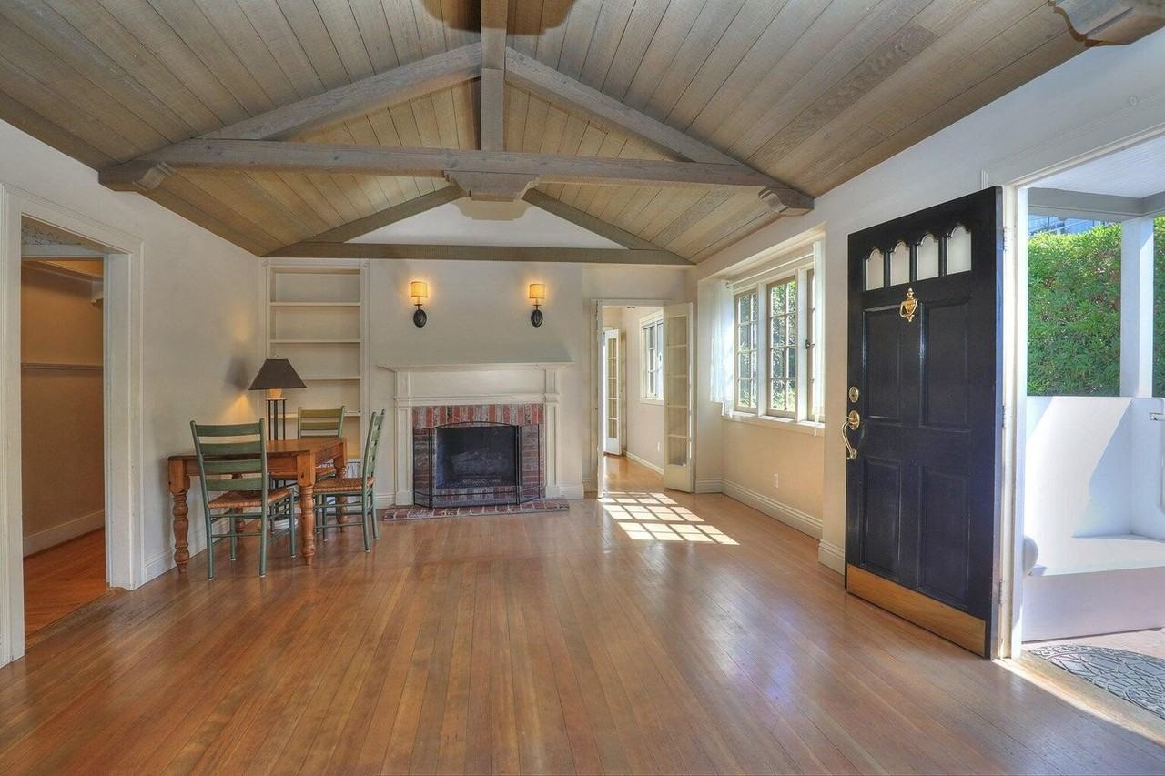 445 Lemon Grove Ln - Photo 4 of 20