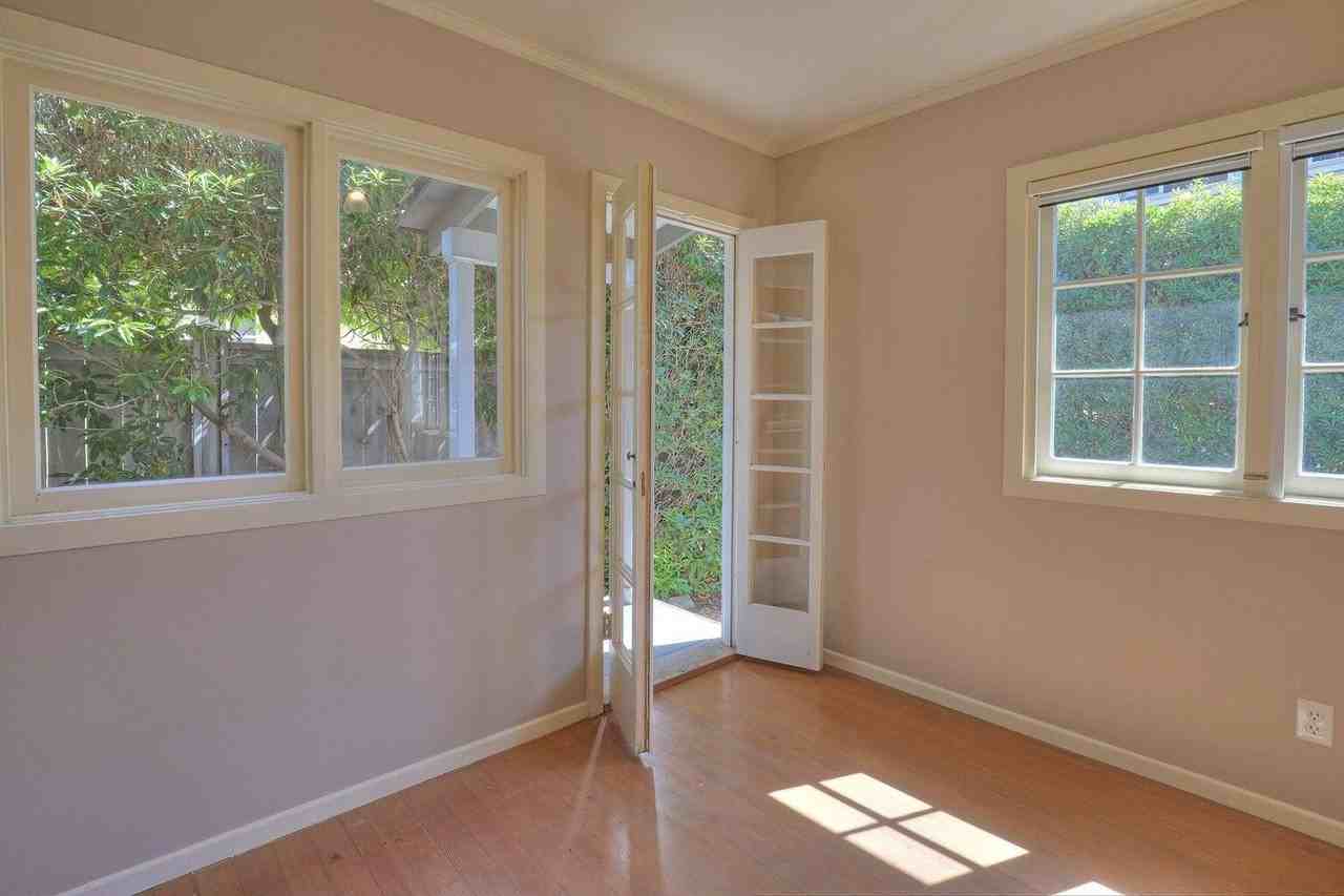 445 Lemon Grove Ln - Photo 6 of 20