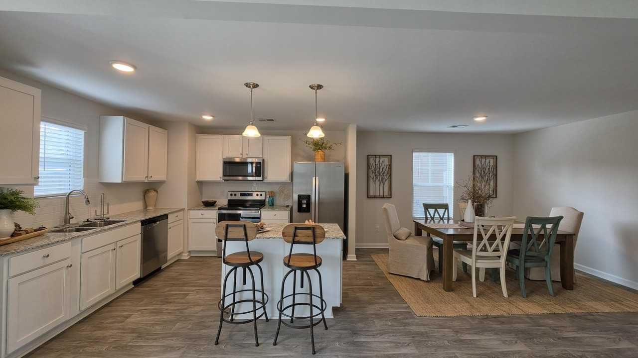 1773 Camazay Dr - Photo 6 of 38