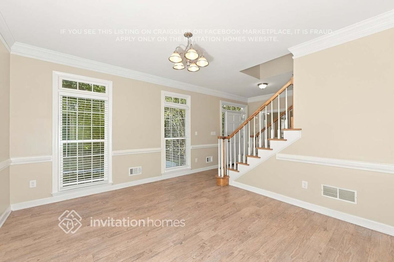725 Redlion Run - Photo 7 of 19